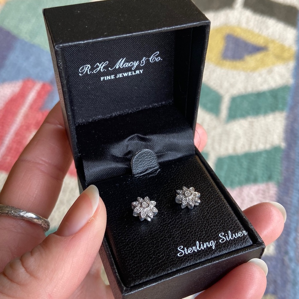 Bridge Diamond Earrings